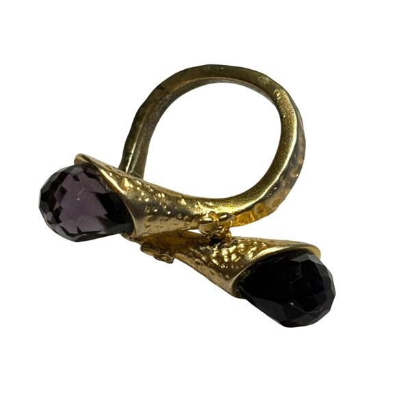 Unique textured goldtone cocktail ring with purple faceted stones wrapped Size 5 - Picture 5 of 7